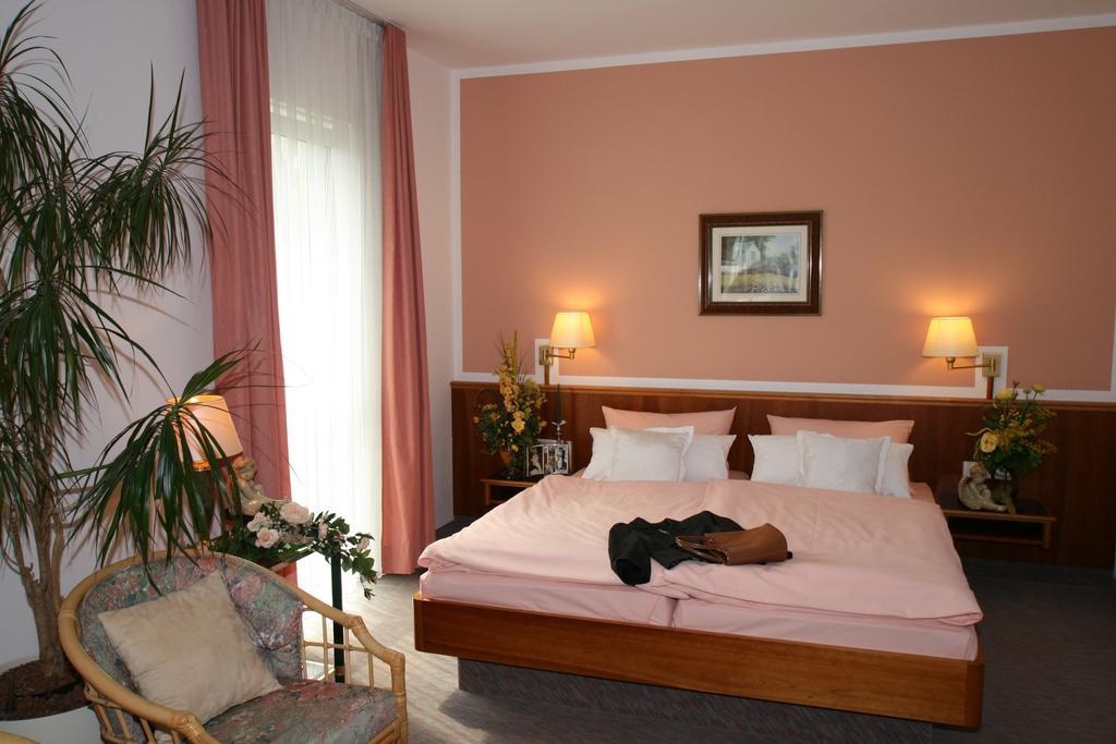 Hotel Dorotheenhof 콧부스 객실 사진