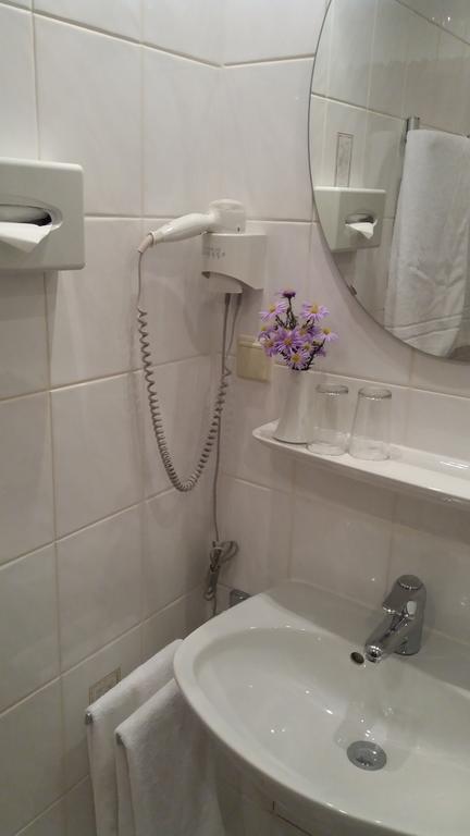 Hotel Dorotheenhof 콧부스 외부 사진